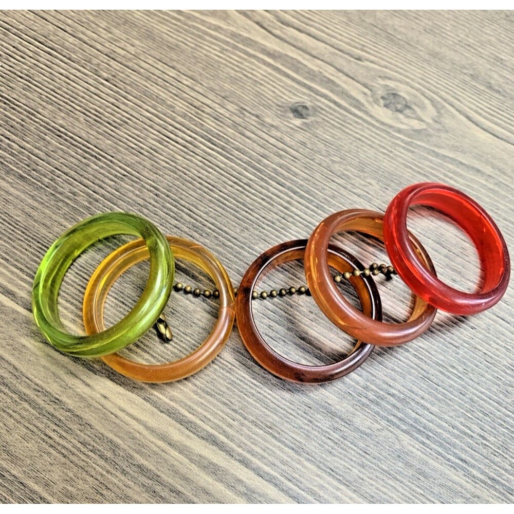 Set of 5 Vintage Translucent Napkin Rings Acrylic Lucite Amber Red Green MCM